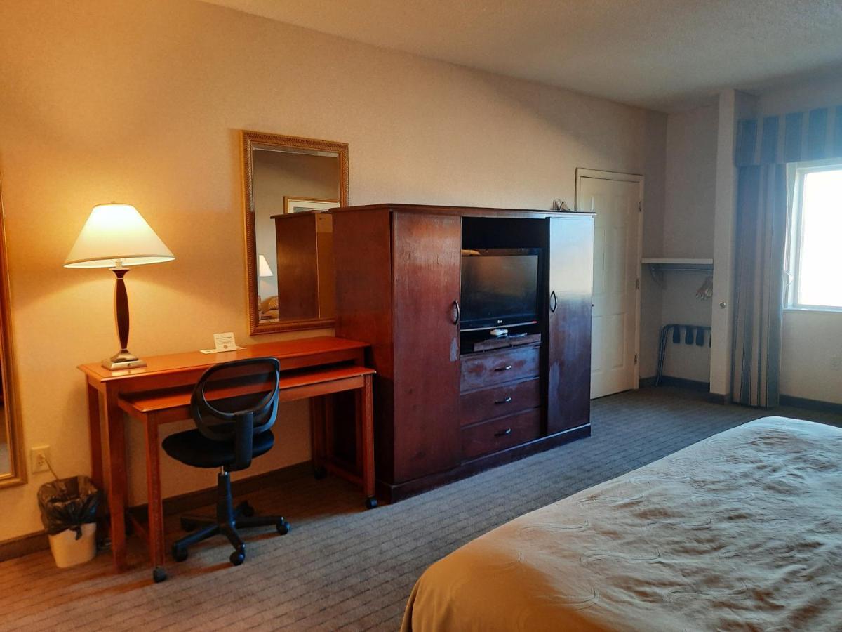Quality Inn & Suites Grants - I-40 Εξωτερικό φωτογραφία