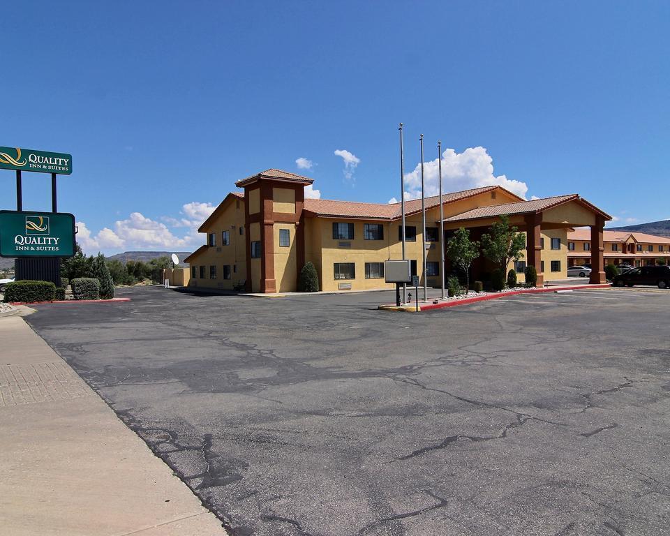 Quality Inn & Suites Grants - I-40 Εξωτερικό φωτογραφία