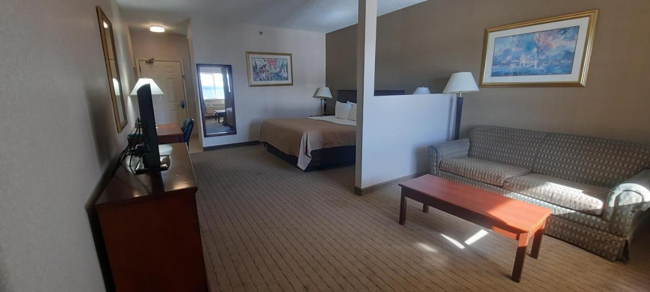 Quality Inn & Suites Grants - I-40 Εξωτερικό φωτογραφία