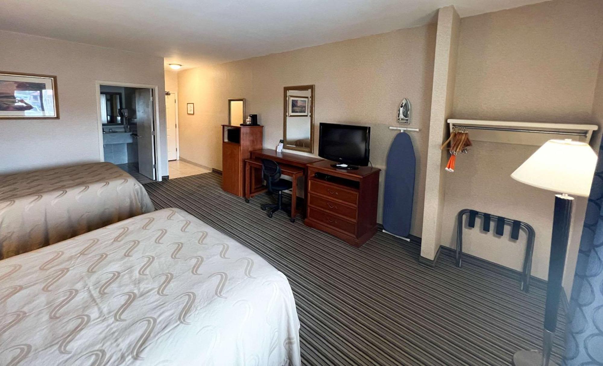 Quality Inn & Suites Grants - I-40 Εξωτερικό φωτογραφία