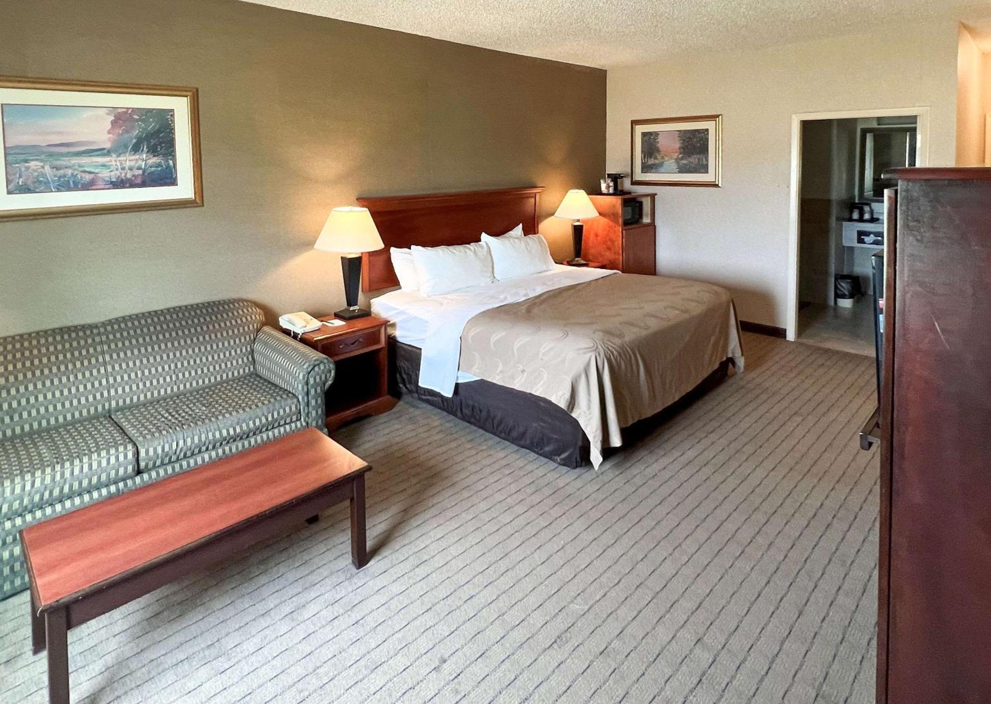 Quality Inn & Suites Grants - I-40 Εξωτερικό φωτογραφία